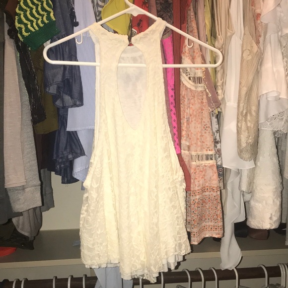 Cream Flower Embroidered Top - Picture 3 of 3